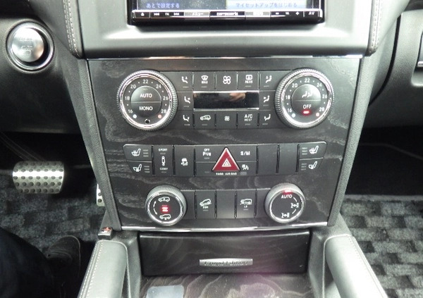 Mercedes-Benz GL cena 129900 przebieg: 66900, rok produkcji 2012 z Piaseczno małe 742